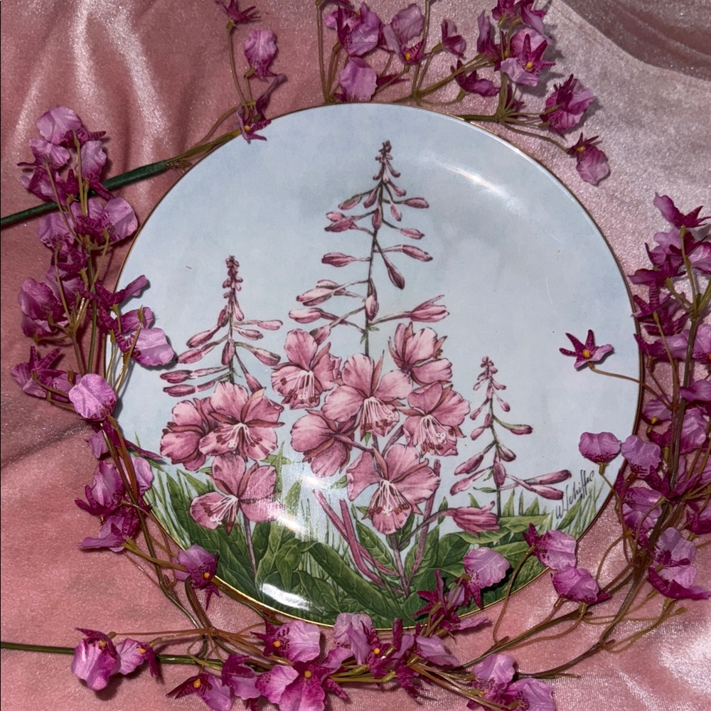 Floral Decorative Plate with Pink Flowers